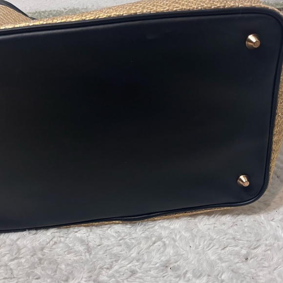 Bag - Picture 8 of 9